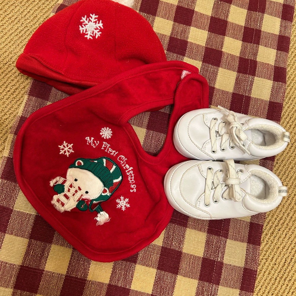 Baby’s 1st Christmas Gift Set 🎄